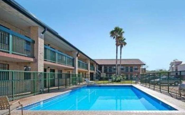 Budgetel Inn Houston/Nasa