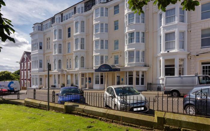 Travelodge Scarborough St Nicholas