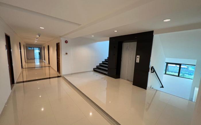 The Joke Mansion  ซ. สุขุทวิท 23 มาบตาพุด ระยอง