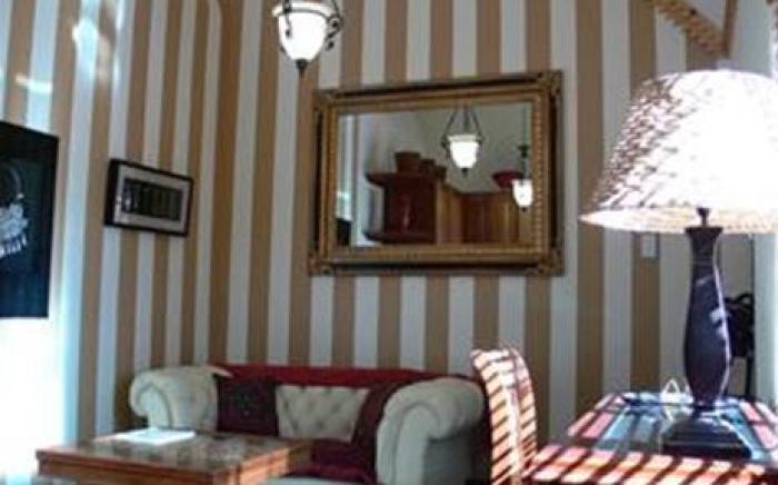 Mont Dor Bohemian House