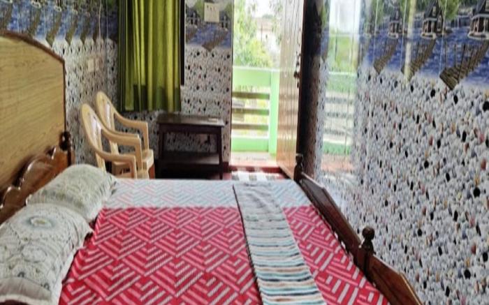 Nandhan Guest House 