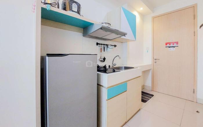 Minimalist Studio Tree Park City BSD By Travelio