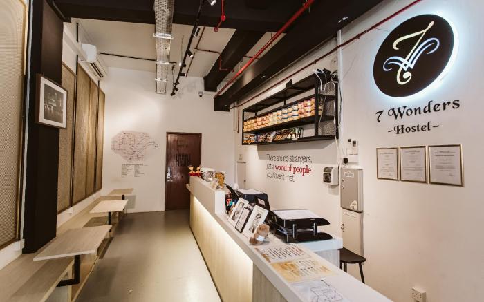 7 Wonders Hostel Boat Quay
