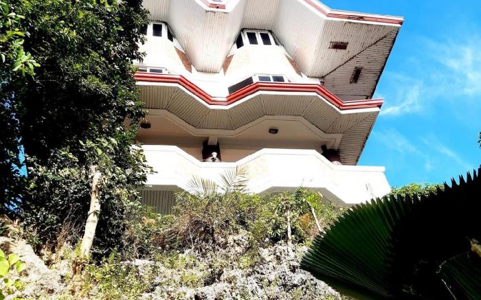 Avana Hills Boracay Prime  Premium Suite