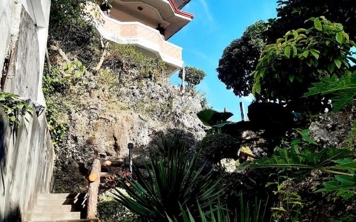 Avana Hills Boracay Prime  Premium Suite