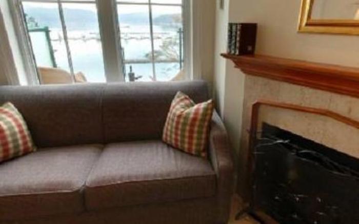 Poets Cove Resort & Spa