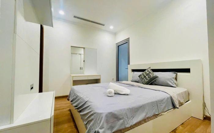 Kim's House - Vinhomes Times City 1br