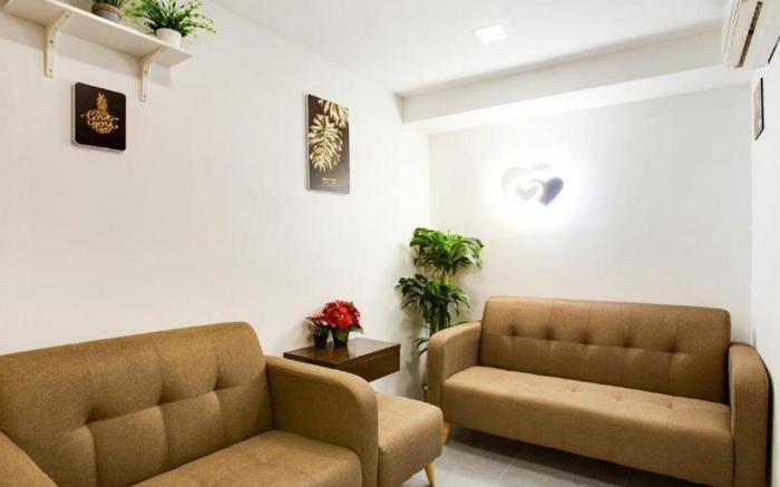 988 Hotel