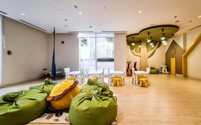 Incredible Waterfront Apt with Panoramic Views