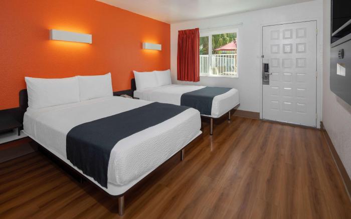Motel 6 Carpinteria, CA - Santa Barbara - South