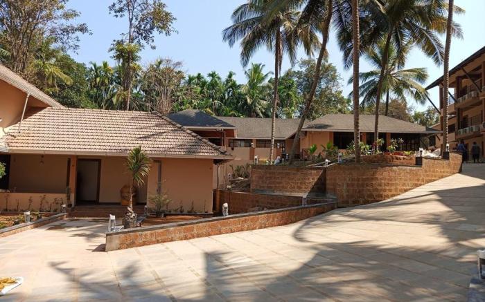 Aananda Wellness and Resorts