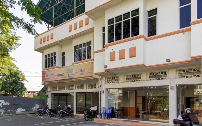 RedDoorz near Jalan Jendral Sudirman