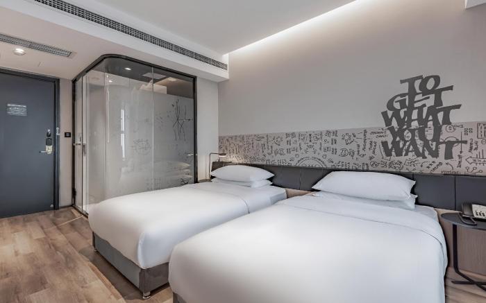 Theme Yite Hotel Chengdu Kuanzhai Alley Provincial Hospital