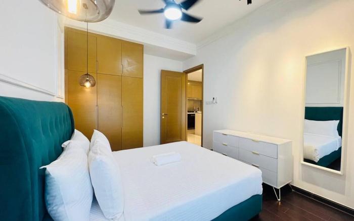 Amazing Sea View 1BR unit at R&F Princess by ANJU