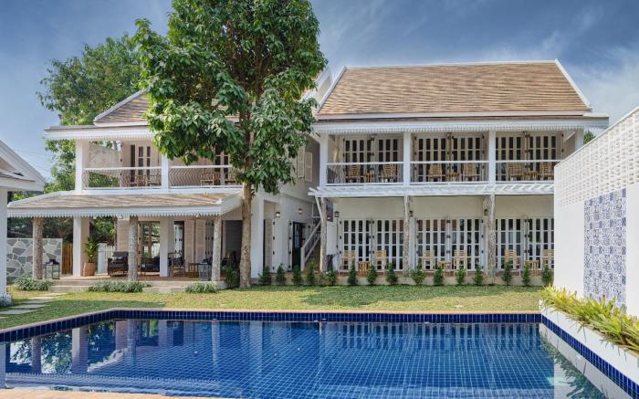 Chis stay hana hotel