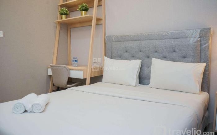 Nice Studio at Bintaro Embarcadero By Travelio