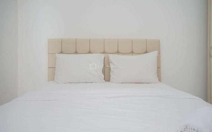 Simple Warm Studio at Casa de Parco By Travelio