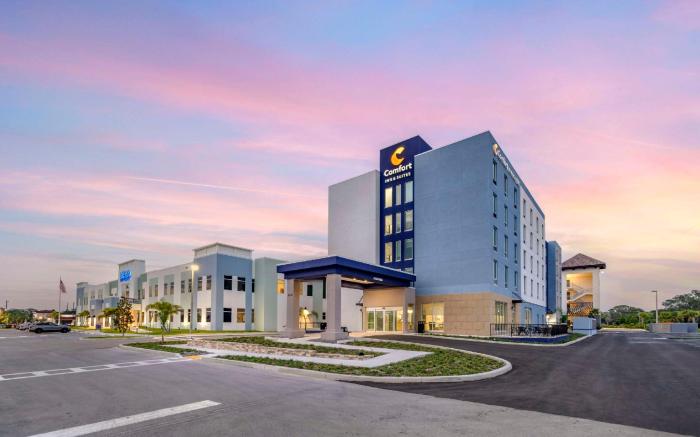Comfort Inn & Suites New Port Richey Downtown District