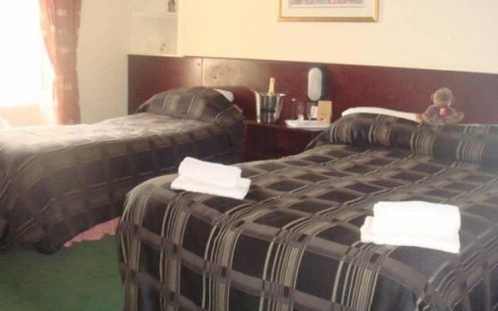 Nithsdale Hotel