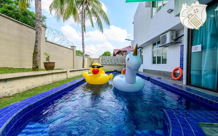 KL Urban Villa Gem! 6R6B Up to 26 Pax by Verano