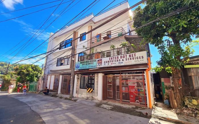 Room for 2-4 pax 1st floor Awingan transient