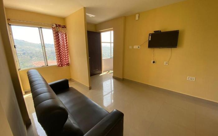 Leo Resorts