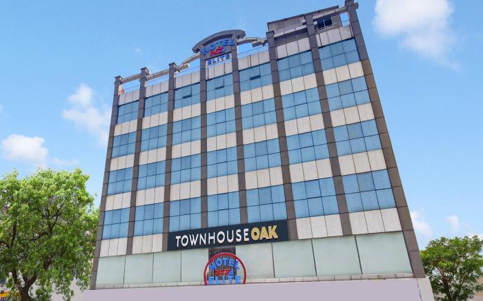 Super Townhouse Oak LB Nagar Ramoji