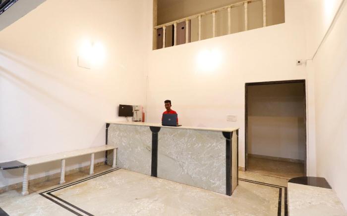 Hotel O The Pearl Inn