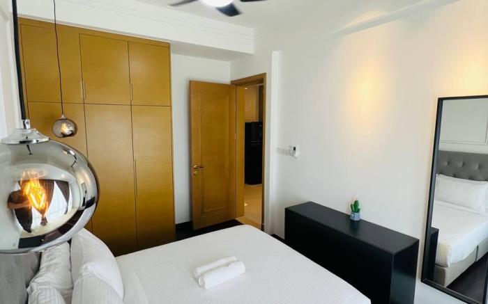 R&F Lovely 1BR of Dual Key by ANJU