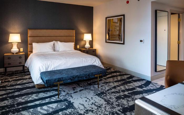 The Yorktowne Hotel, Tapestry Collection by Hilton