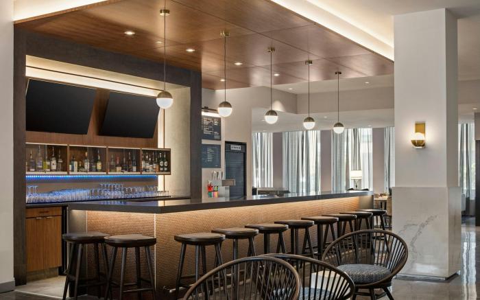 Courtyard by Marriott St. Paul Downtown