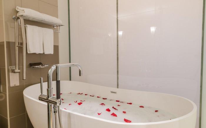 Royal Continental Hotel - Dubai Airport