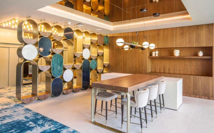 Renaissance Porto Lapa Hotel