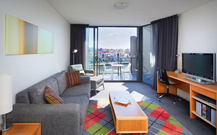 East Perth Suites Hotel