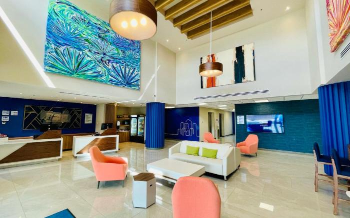 Holiday Inn Express Guadalajara Vallarta Poniente By IHG