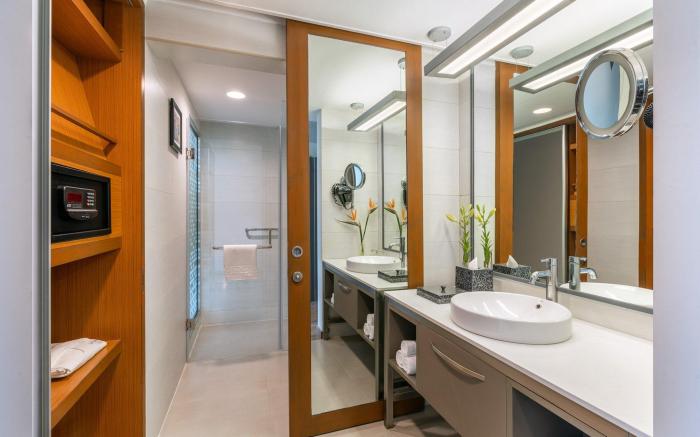 Vivanta Ahmedabad SG Highway