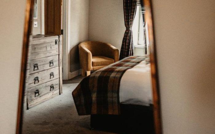 Broadford Hotel