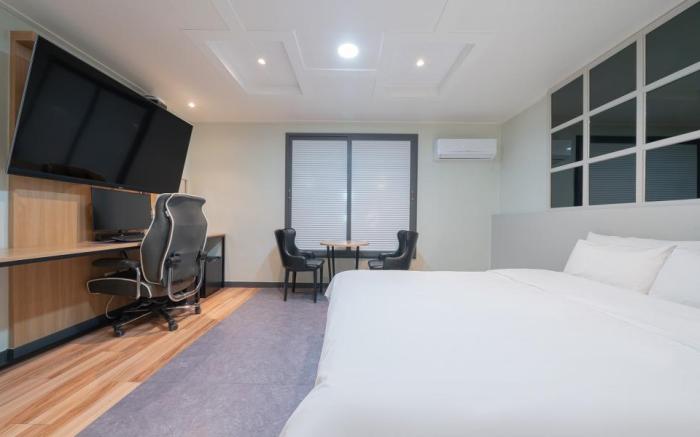 CURVE HOTEL IKSAN