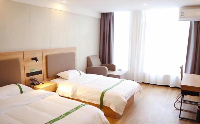 GreenTree Inn Express Binzhou Zouping 5th Huangshan Road Bus Station