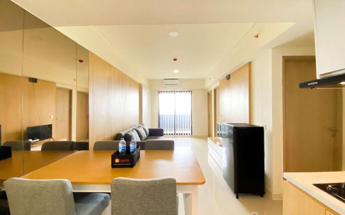 Best Deal and Restful 3BR Meikarta Apt By Travelio