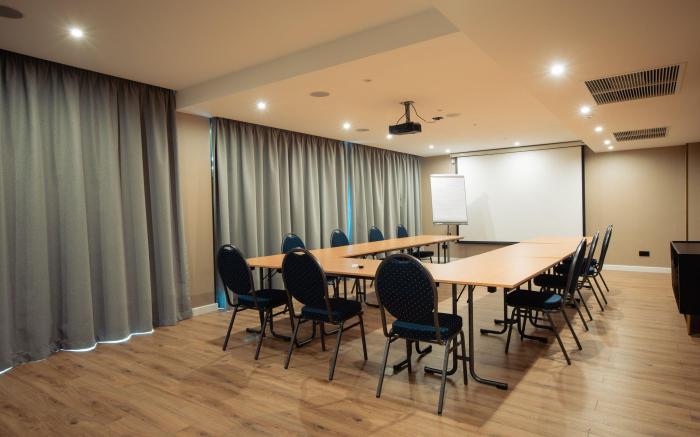 Stein Collection Hotel