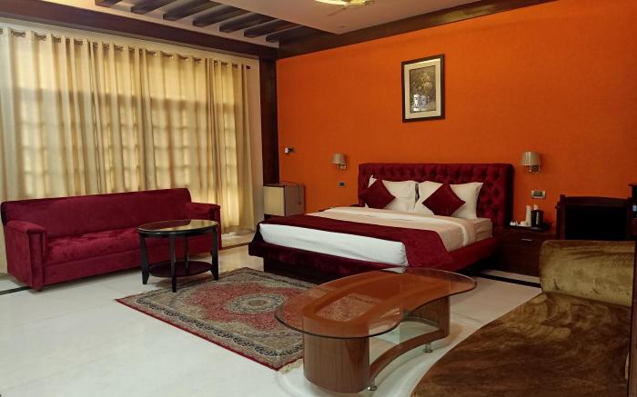 AWADH INN