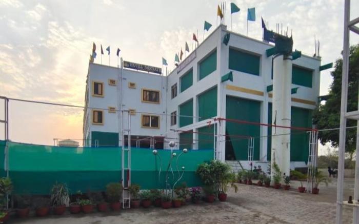 HOTEL SARNATH INTERNATIONAL