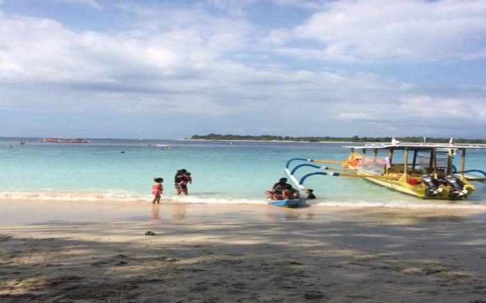 Gili Turtle Beach Resort