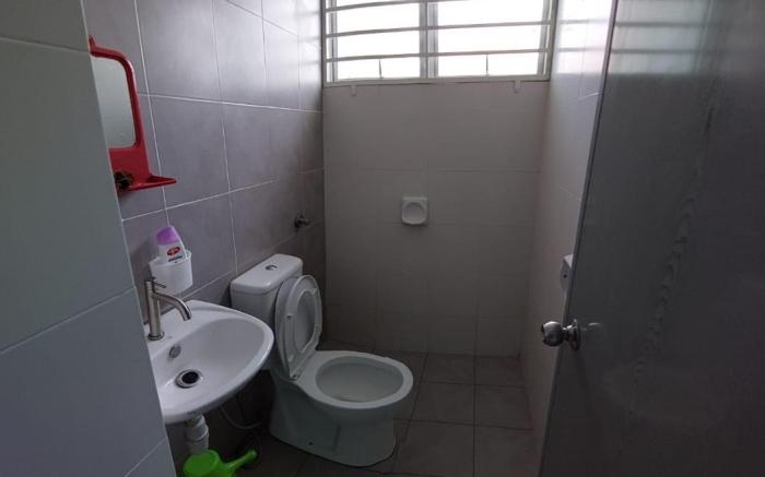 Restu Homestay - Residensi Warnasari