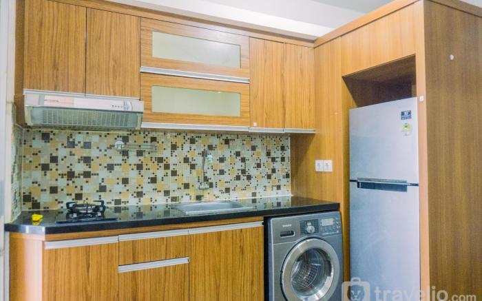 Cozy Stay and Tidy 1BR Green Bay Pluit By Travelio