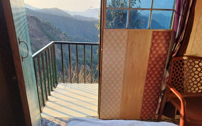 Monal Nest Kanatal