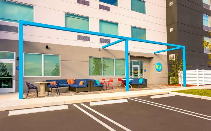 Tru by Hilton Port St. Lucie, FL