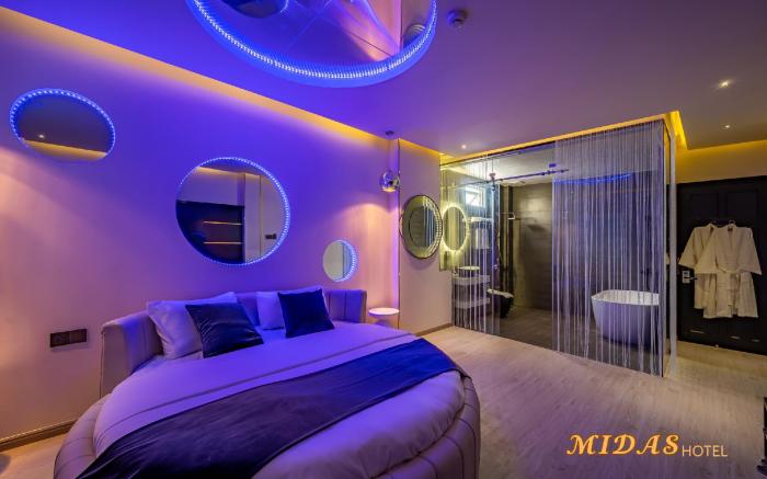 Midas Hotel