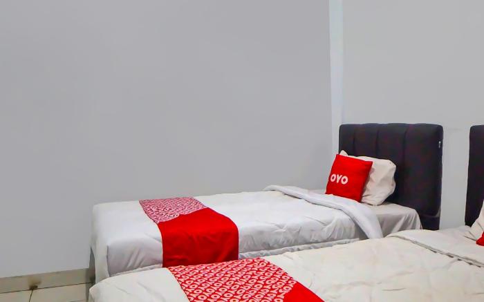 OYO 92463 Deli Hotel Medan